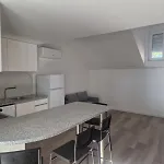 T2 - Apartamento *