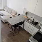 T2 - Apartamento *