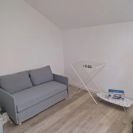 T2 - Apartment *
