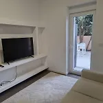 T2 - Apartmán